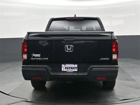 Used 2020 Honda Ridgeline Black Edition image 5