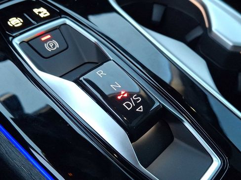 New 2026 Audi A6 Premium Plus image 13