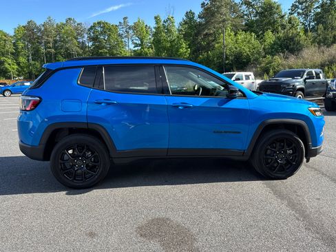 New 2026 Jeep Compass Latitude AWD/4WD image 4