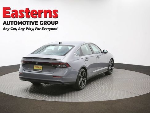 Used 2025 Honda Accord Sport image 37