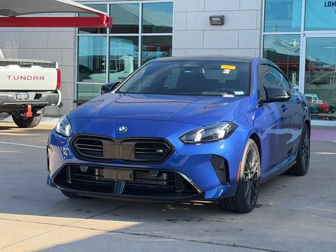 Used 2025 BMW M235i xDrive w/ M Performance Package AWD/4WD image 4