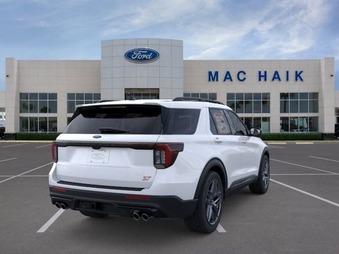 New 2026 Ford Explorer ST w/ Sun And Sound Package image 8