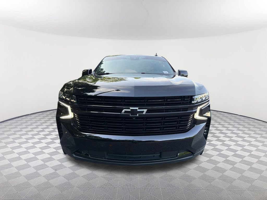 Used 2024 Chevrolet Tahoe RST w/ Luxury Package RWD image 2