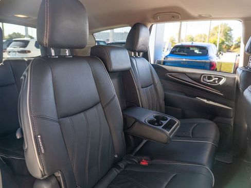 Used 2020 INFINITI QX60 Luxe w/ Essential Package image 17