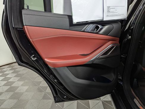 Used 2022 BMW X6 xDrive40i w/ Premium Package image 41