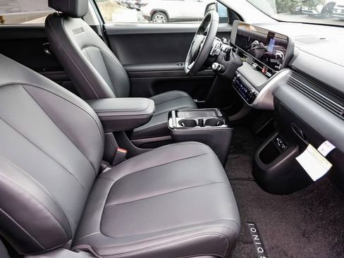 New 2026 Hyundai Ioniq 5 SEL image 19