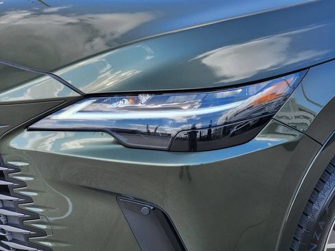 Certified 2026 Lexus RX 350 Premium w/ Accessory Package (Z1) FWD image 9