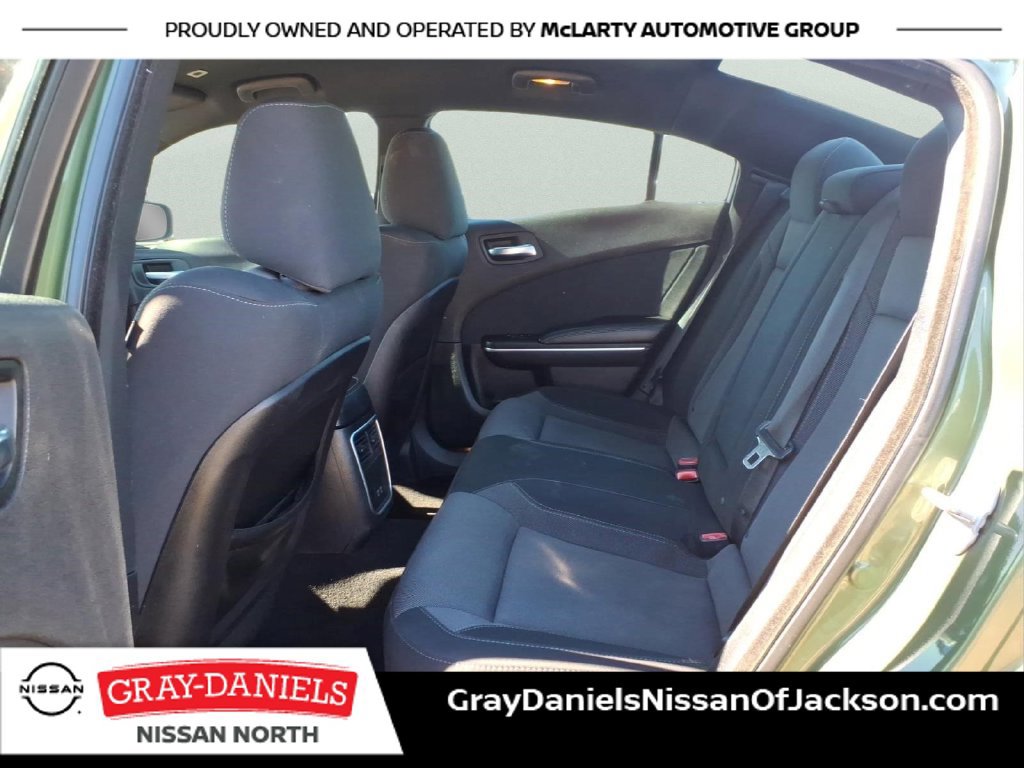 Used 2019 Dodge Charger SXT RWD image 25
