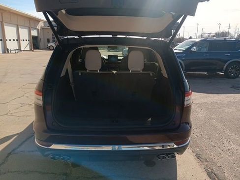 Used 2020 Lincoln Aviator Reserve w/ Equipment Group 202A image 34