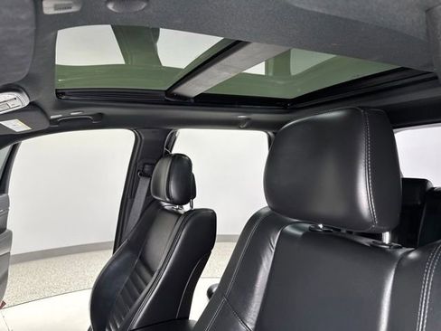 Used 2019 Jeep Grand Cherokee Limited X AWD/4WD image 2