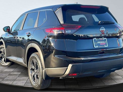 New 2026 Nissan Rogue SV FWD image 4