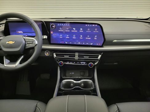 New 2026 Chevrolet Traverse LT w/ Sun and Wheel Package image 48