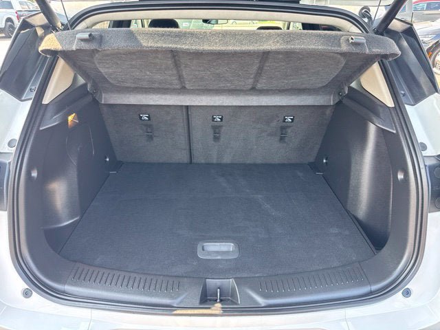 Used 2024 Buick Encore GX Avenir w/ Avenir Convenience Package AWD/4WD image 20