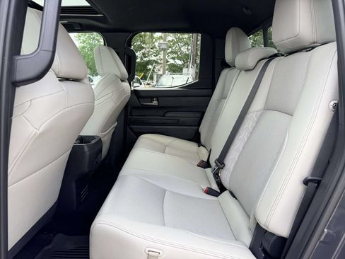 Certified 2025 Toyota Tacoma Limited AWD/4WD image 16