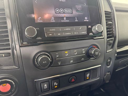 Used 2024 Nissan Titan SV w/ Accessory Utility Package image 17