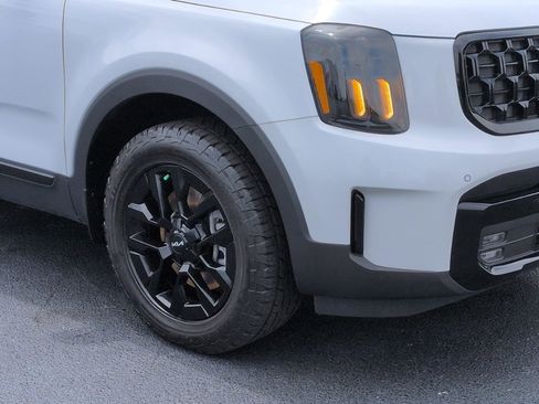 Used 2024 Kia Telluride SX Prestige X-Pro AWD/4WD image 9