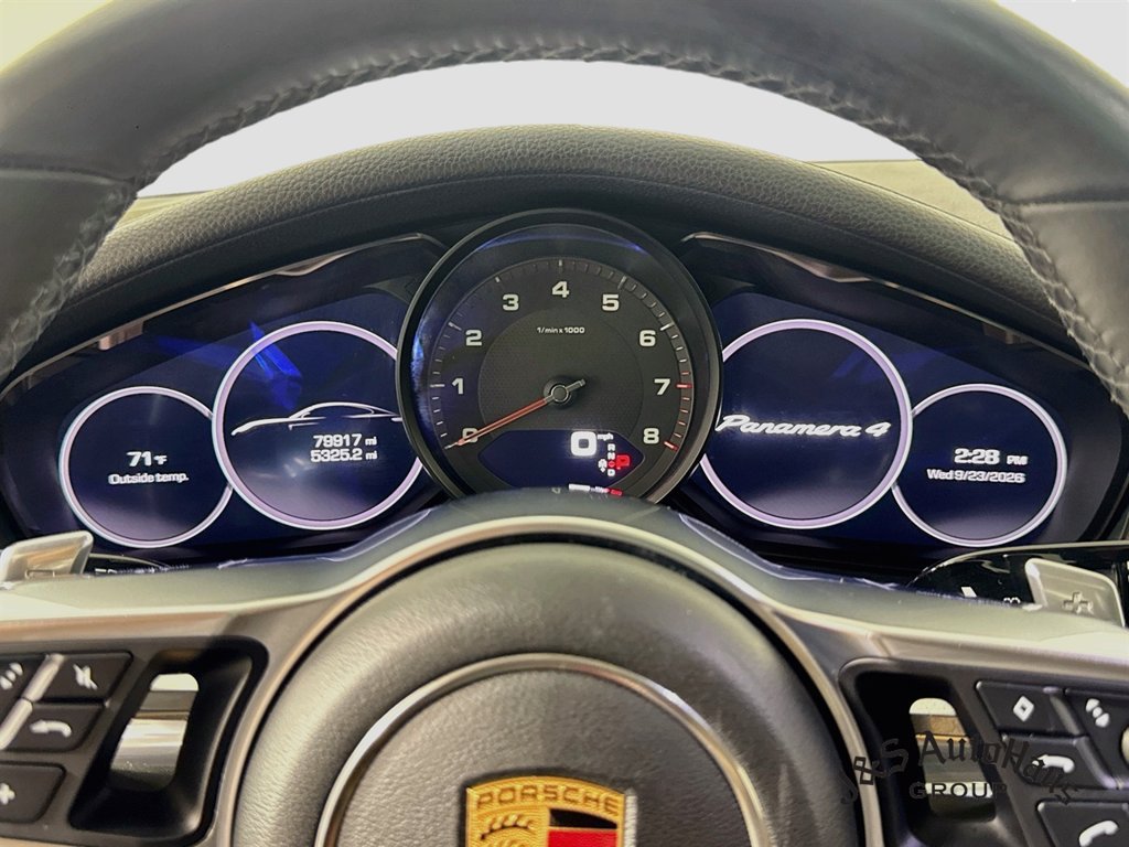 Used 2018 Porsche Panamera 4 AWD/4WD image 15