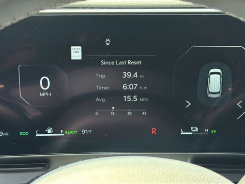New 2026 Kia Carnival SX Prestige FWD image 35