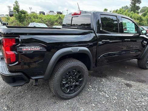 New 2026 Chevrolet Colorado Trail Boss AWD/4WD image 5