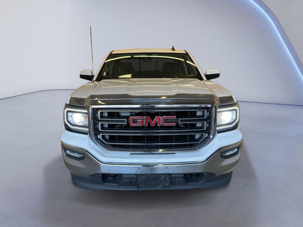Used 2016 GMC Sierra 1500 SLE w/ SLE Value Package AWD/4WD image 2