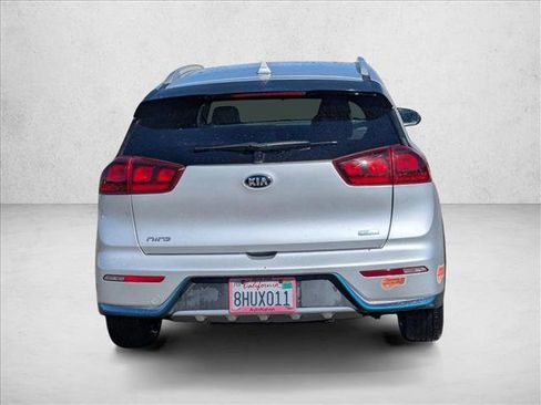 Used 2019 Kia Niro LX image 6