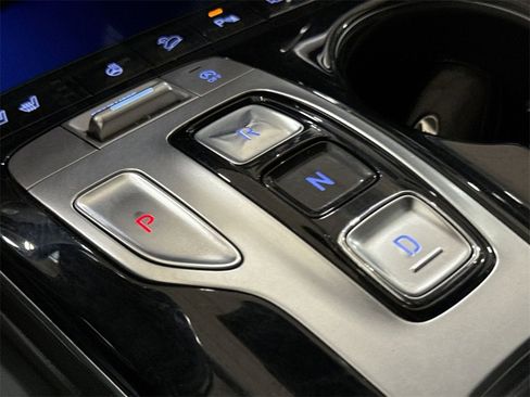 Used 2024 Hyundai Tucson Limited image 17