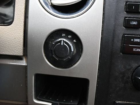 Used 2010 Ford F150 XLT AWD/4WD image 18