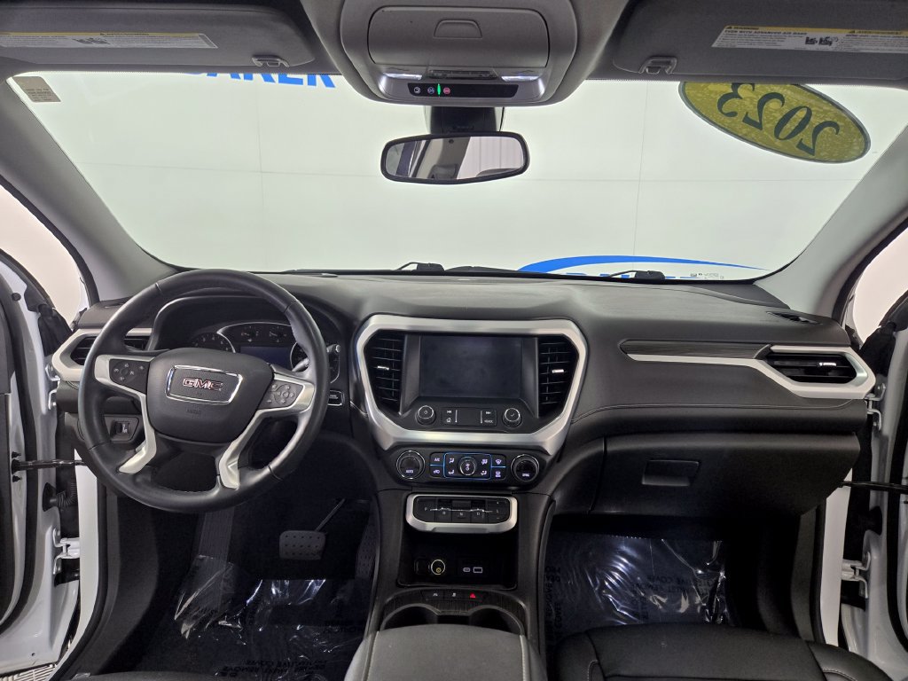 Certified 2023 GMC Acadia SLT w/ Trailering Package AWD/4WD image 10