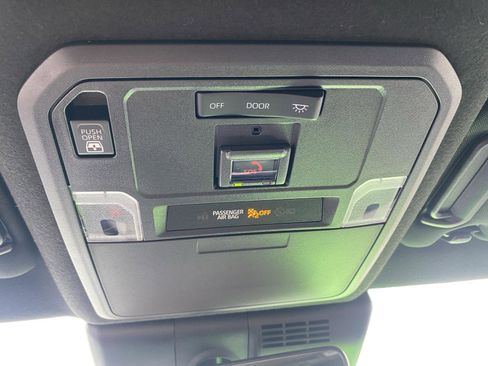 New 2025 Toyota 4Runner TRD Off-Road Premium image 40