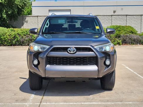Used 2014 Toyota 4Runner SR5 Premium image 2