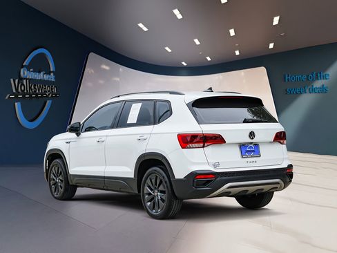 Used 2022 Volkswagen Taos S FWD image 7