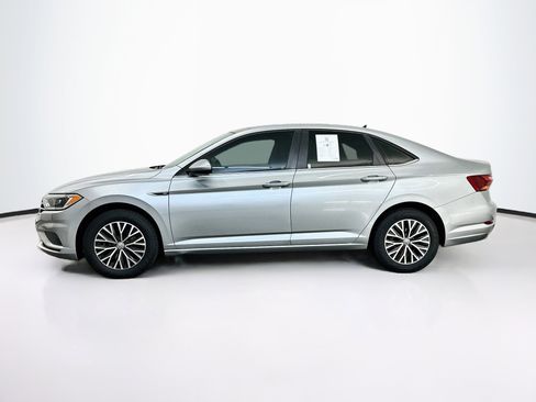 Used 2019 Volkswagen Jetta SEL FWD image 4