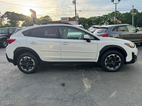 Used 2021 Subaru Crosstrek 2.0i Premium AWD/4WD image 8