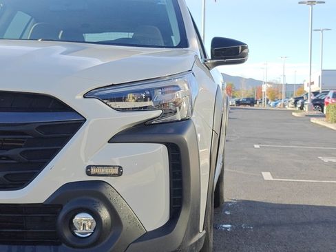 Used 2024 Subaru Outback Premium image 32