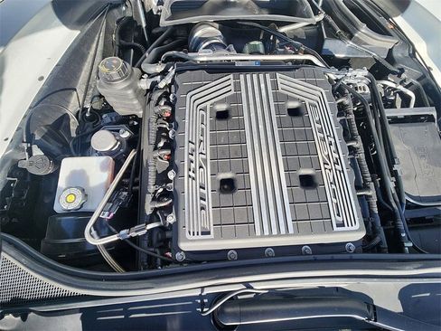 Used 2017 Chevrolet Corvette Z06 w/ Battery Protection Package image 28