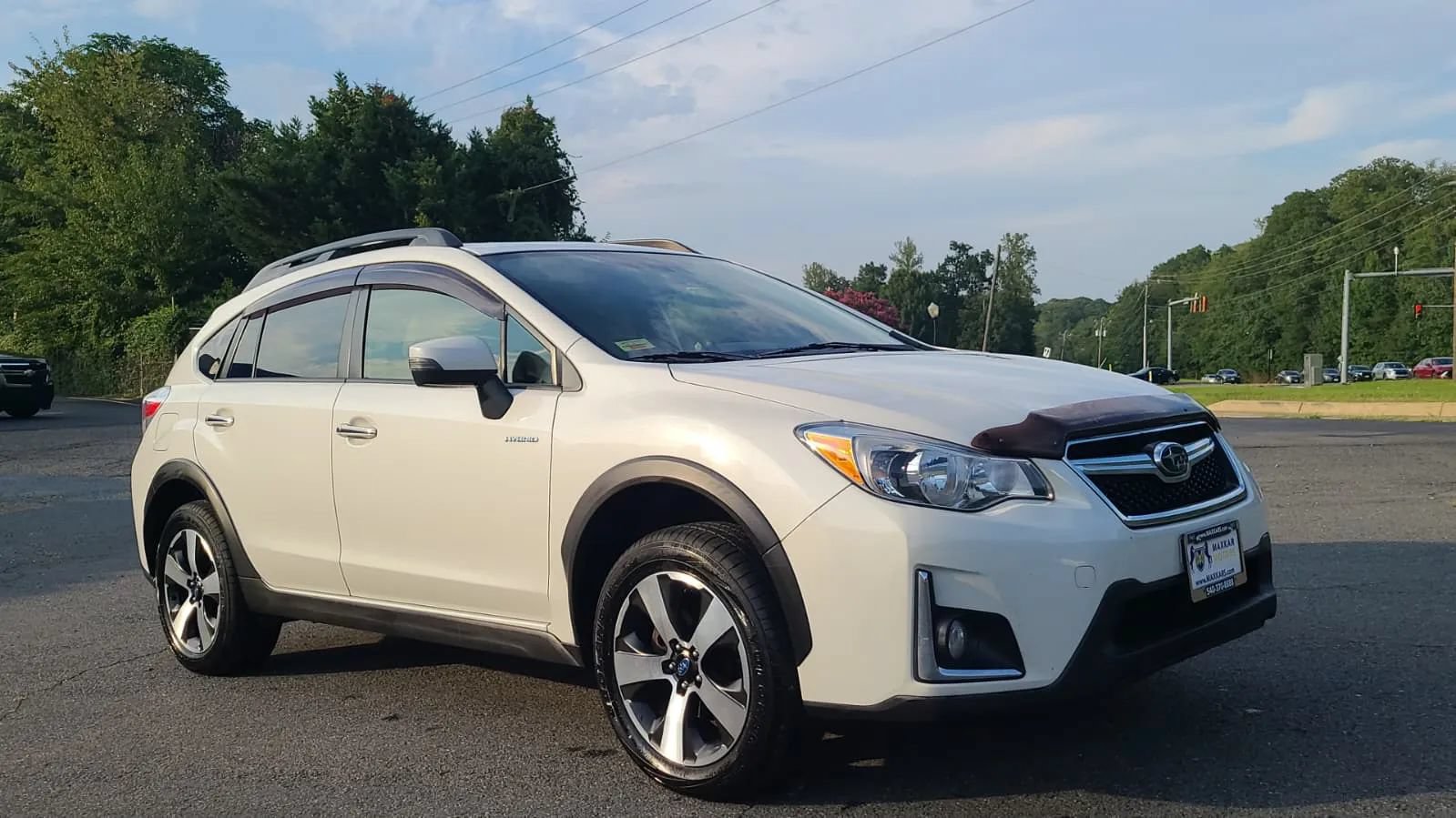 Used 2016 Subaru Crosstrek Touring AWD/4WD image 1