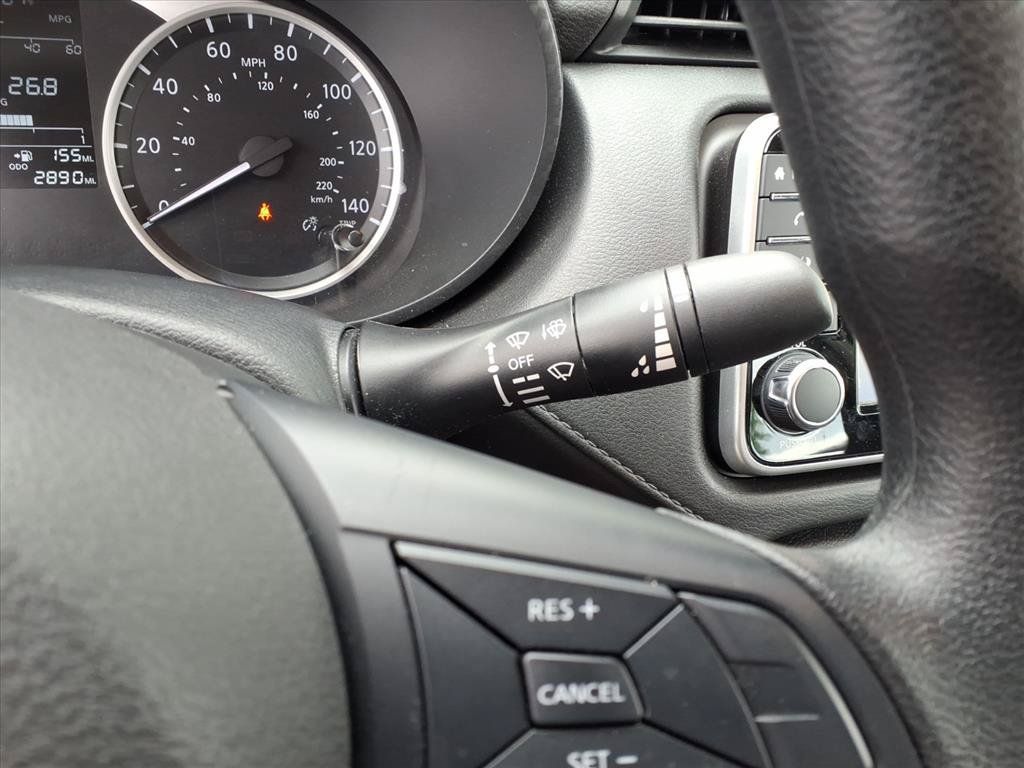 Used 2025 Nissan Versa S w/ Trunk Package FWD image 22
