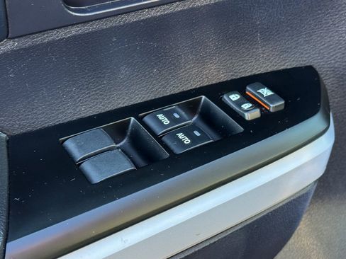 Used 2020 Toyota Tundra Limited w/ Limited Premium Package image 16