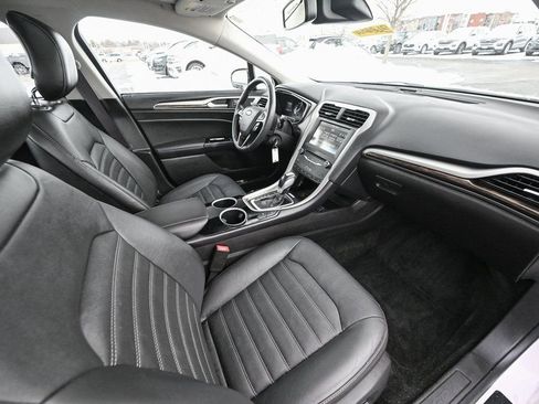 Used 2014 Ford Fusion Energi SE w/ Driver Assist Package image 23