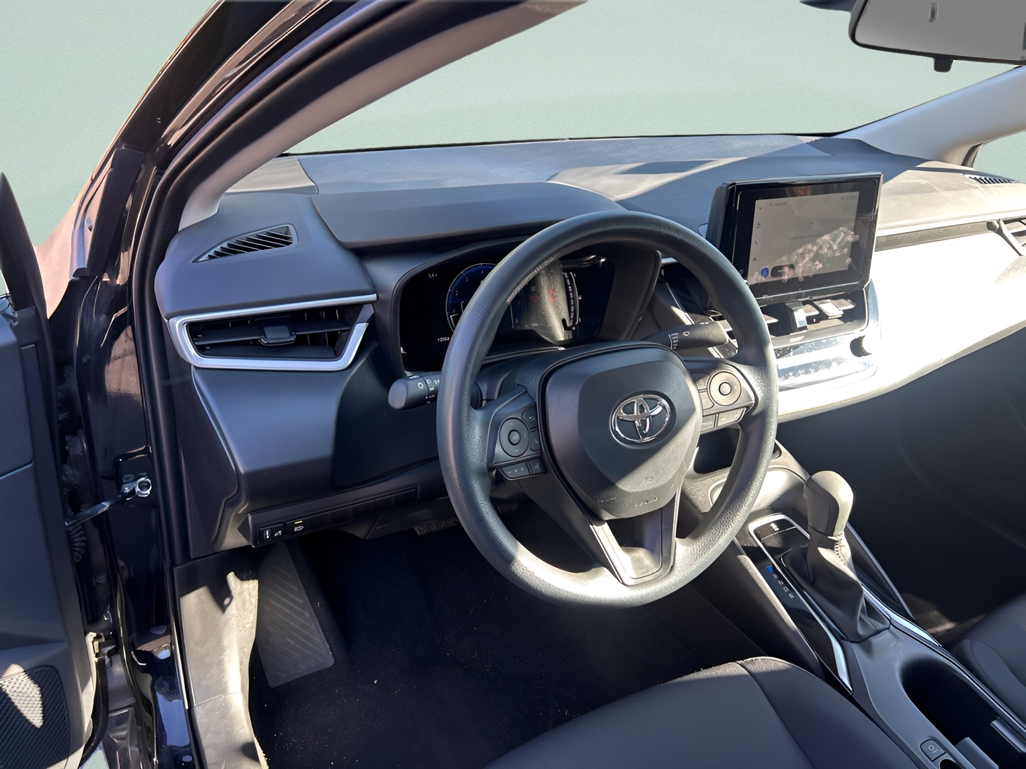 Used 2026 Toyota Corolla LE FWD image 20
