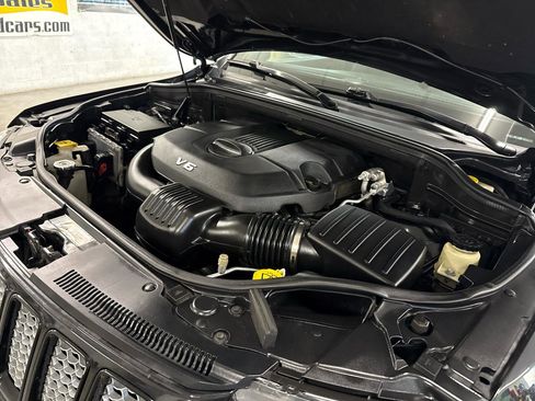 Used 2015 Jeep Grand Cherokee Altitude image 69