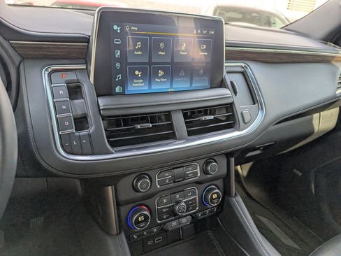 Used 2024 Chevrolet Tahoe High Country AWD/4WD image 24