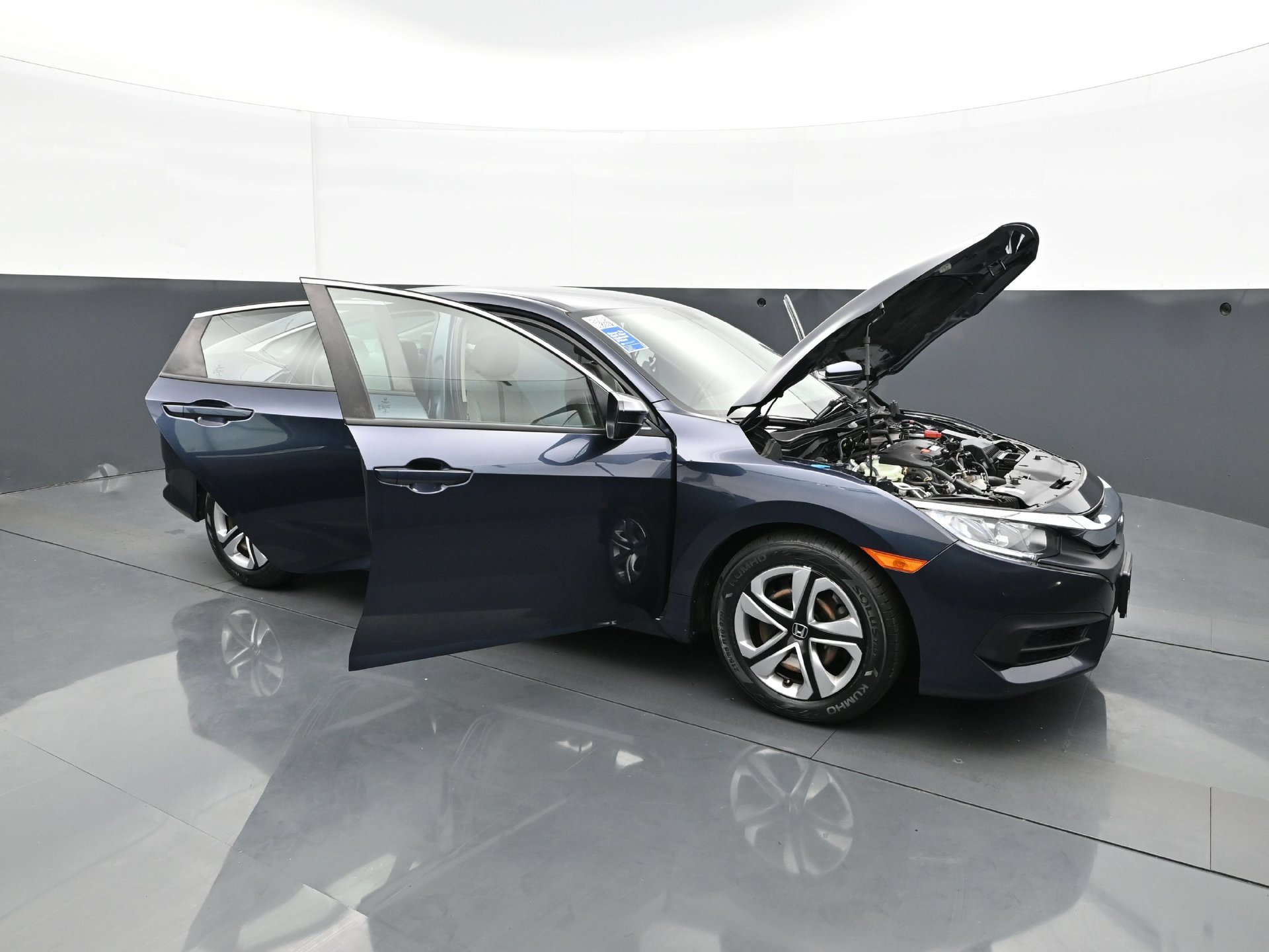 Used 2018 Honda Civic LX image 38