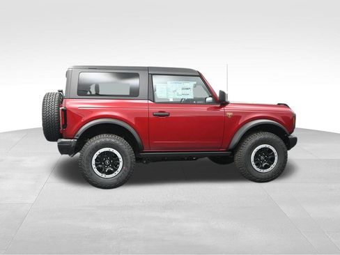 New 2025 Ford Bronco Badlands w/ Sasquatch Package image 9