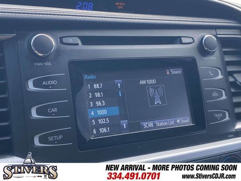 Used 2019 Toyota Highlander LE image 65