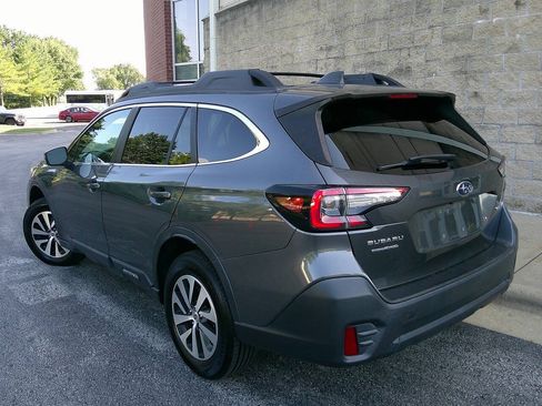 Used 2022 Subaru Outback Premium AWD/4WD image 7