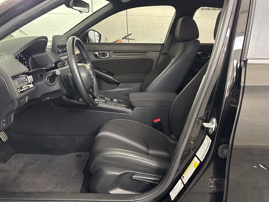 Used 2024 Honda Civic Sport image 13