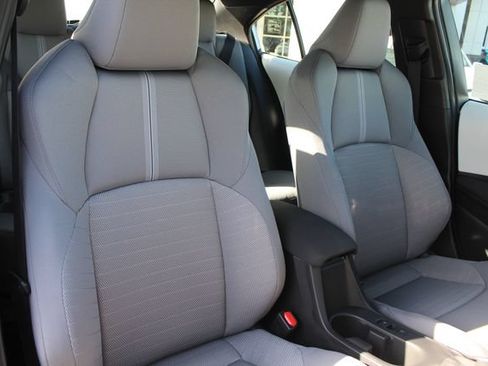 Certified 2026 Toyota Corolla SE FWD image 21