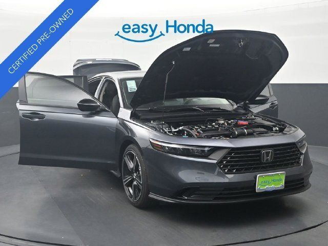 Used 2026 Honda Accord SE image 35