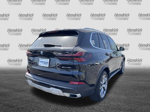 Used 2024 BMW X5 sDrive40i w/ Premium Package image 11